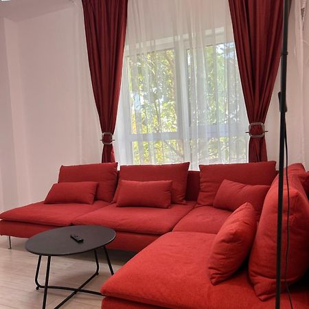 Residence Toscana#9 New Otopeni Luaran gambar