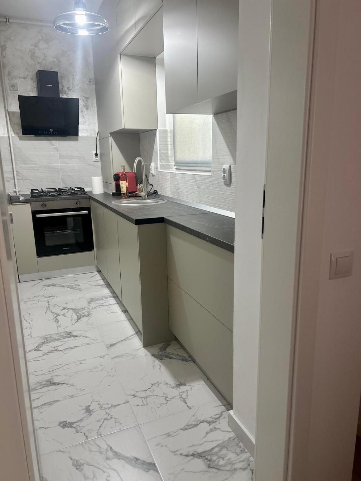 Residence Toscana#9 New Otopeni Luaran gambar